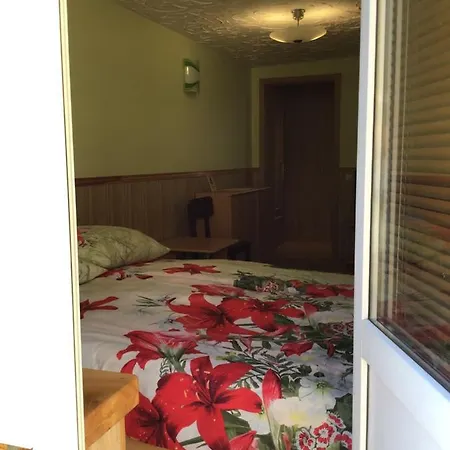 Jaani 2 Apartman *